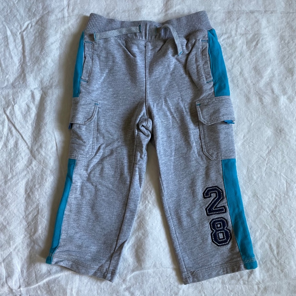Kids bundles 6/$12— toddler sweat pants 24mo